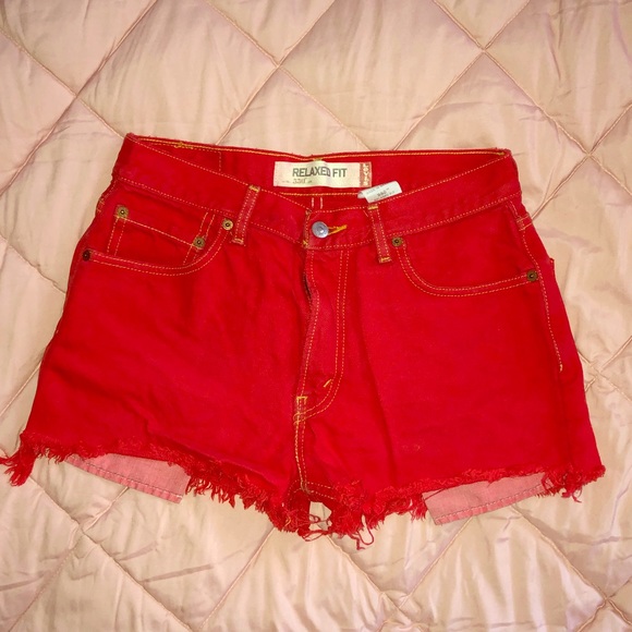Levi's Pants - Red Levi’s high waist shorts